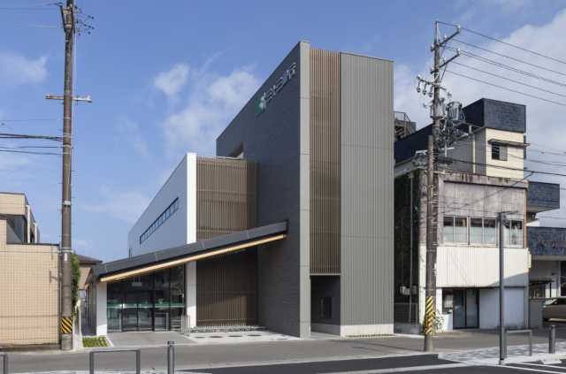 三十三銀行 尾鷲支店・海山支店
